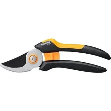 Fiskars Solid P321 M – Beskæresaks (sideskær, 20 mm)
