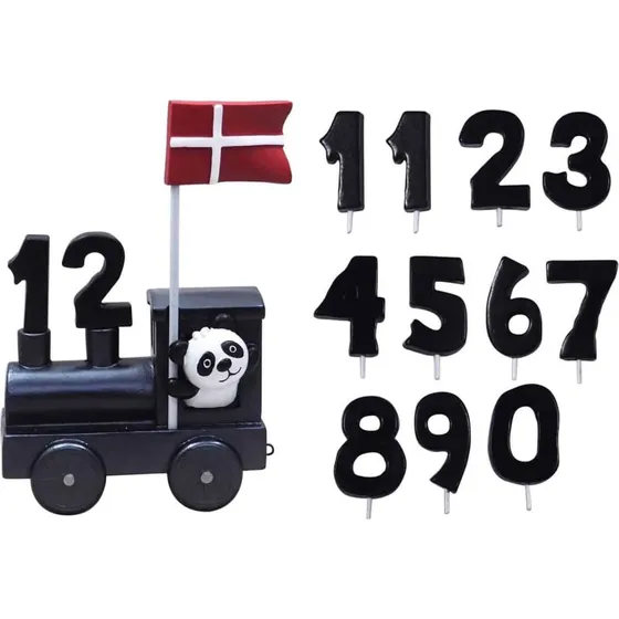 Håndmalet lokomotiv til navnetog med 11 tal og flag