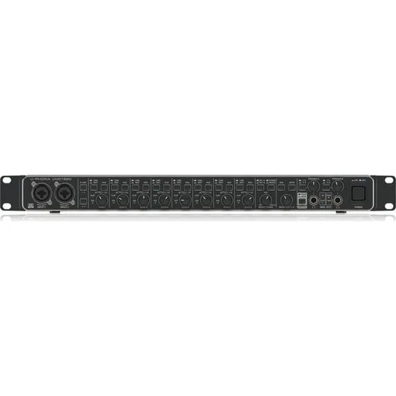 Behringer UMC1820 USB Audio Interface i sort metal