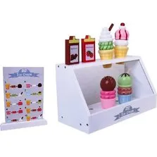 MaMaMeMo Isbod i træ med isvafler og menutavle