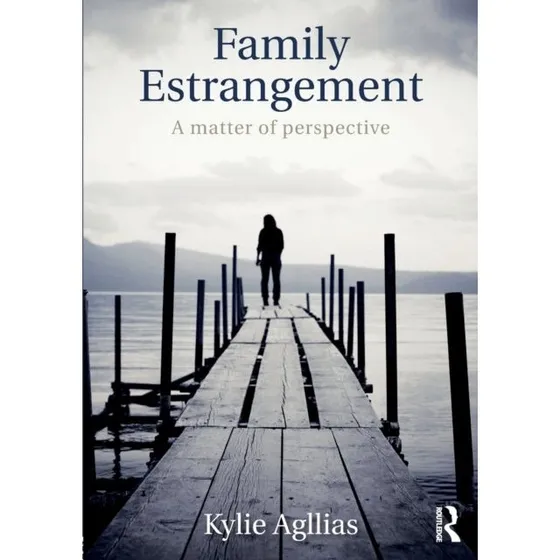 Family Estrangement - Kylie Agllias (Bog)