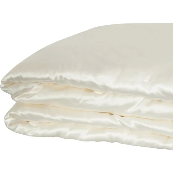 Butterfly Silk helårs silkedyne 140x220 cm – 100% Mulberry