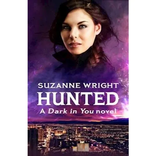 Suzanne Wright - Hunted (Dark in You, bog)