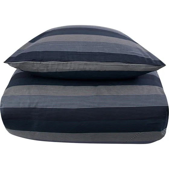 By Night Stribet sengetøj 150x210 - Big Stripes Blue