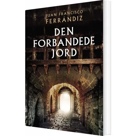 Den Forbandede Jord - Juan Francisco Ferrándiz - Cicero