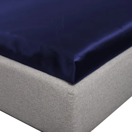 Silkelagen Kuvert 140x200x8 cm Navy – 100% morbærsilke