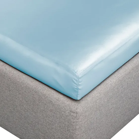 Kuvertlagen i 100% morbærsilke 180x200x8 cm – Støvet blå