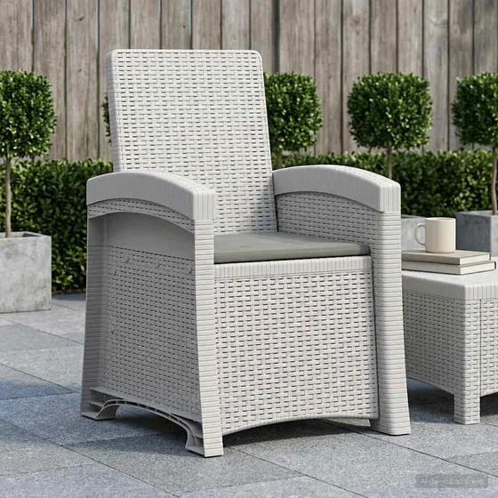 vidaXL Lænestol med rattanlook i hvid og lysegrå