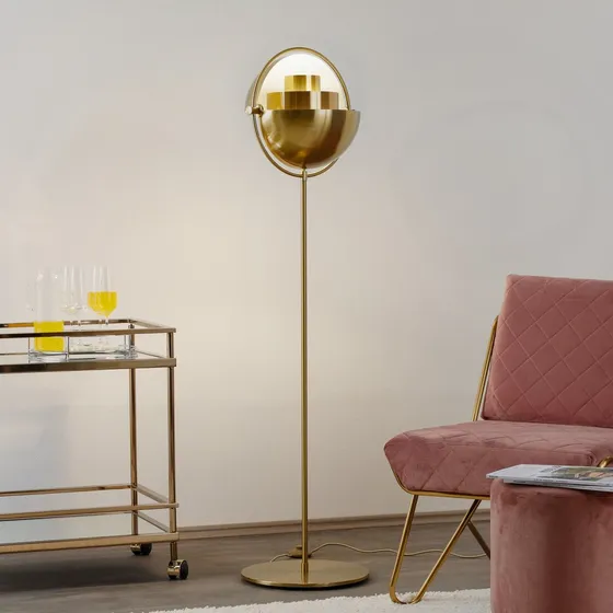 Gubi Multi-Lite gulvlampe i messing, 148 cm