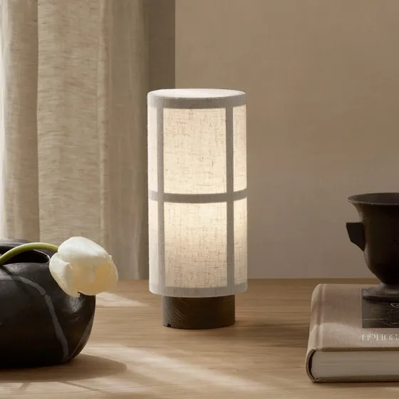 Audo Copenhagen Hashira Portable Bordlampe Raw