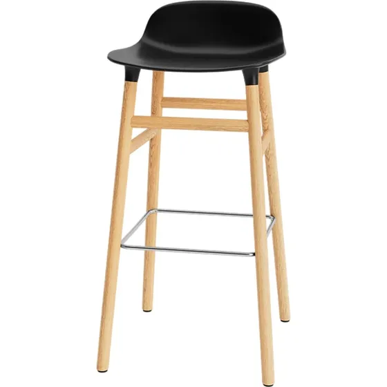 Normann Copenhagen Form Barstol - Sort/Egetræ 75 cm