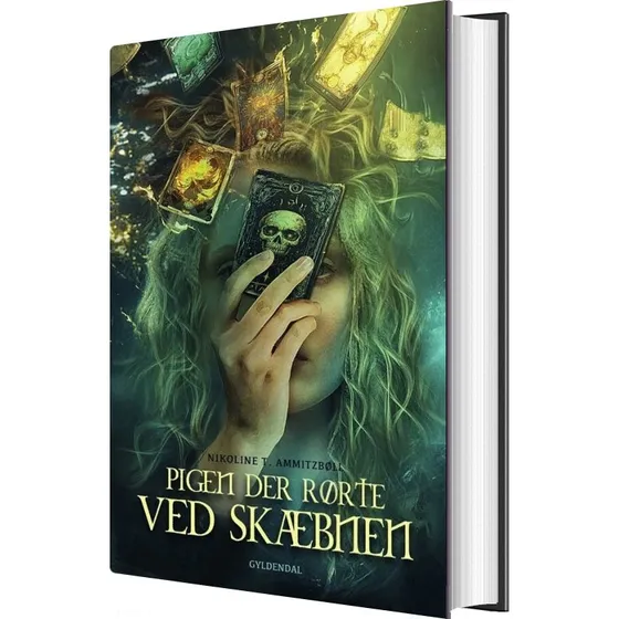 Pigen der rørte ved skæbnen - Nikoline T. Ammitzbøll