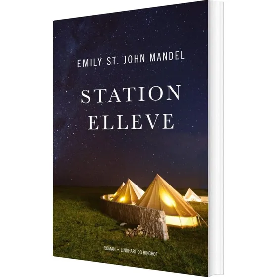 Station Eleven – Emily St. John Mandel (paperback)