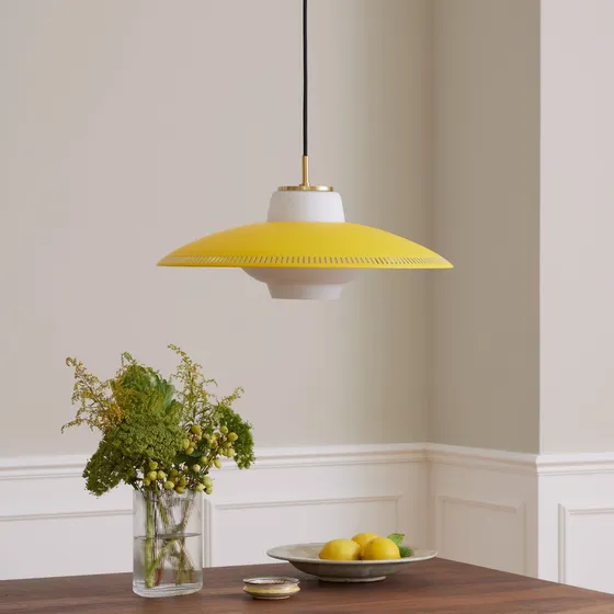Warm Nordic Opal Shade Pendel - Gul, Ø 26 cm