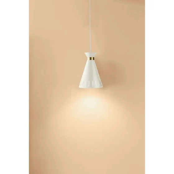 Warm Nordic Cone Pendellampe, Hvid, Ø 16 cm