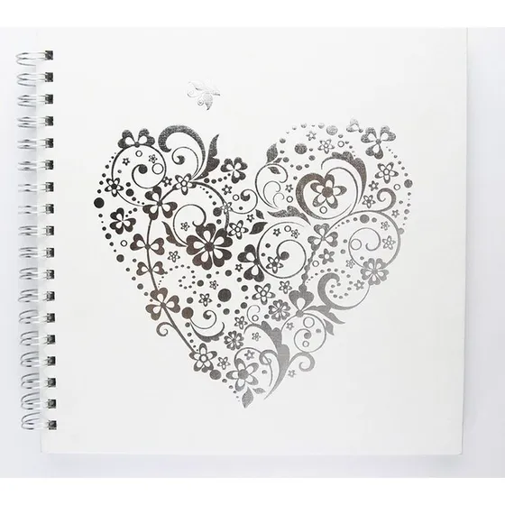 Mayland Burde Celebration Book 25x25 cm - Hvid med sølvhjerte