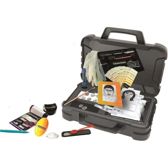 Clementoni Detektivkuffert med indhold