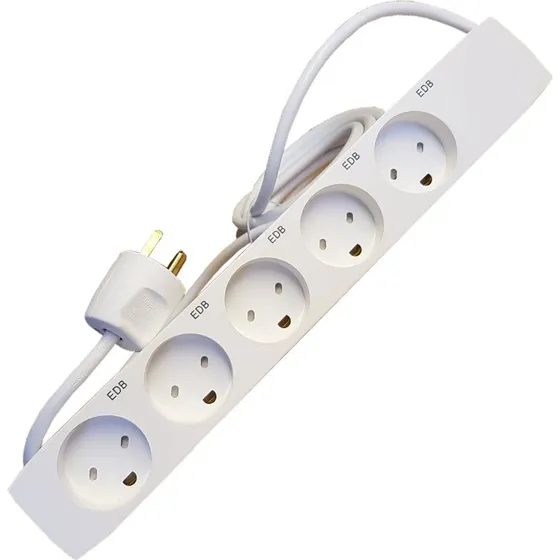 EDB 5-stikdåse m/jord med 5 meter ledning, hvid