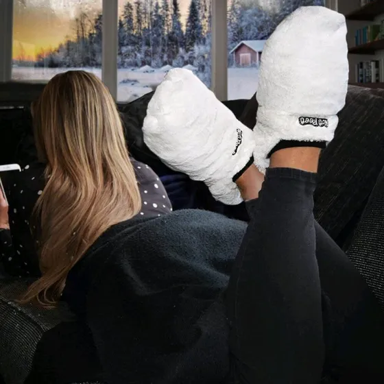 Hot Feet Deluxe - Genopvarmelige sutsko med lavendel (Hvid)