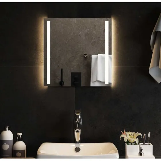 Badeværelsesspejl med LED 40x40 cm, IP65, USB