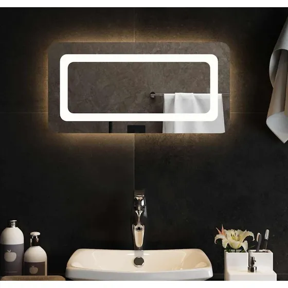 LED badeværelsesspejl 60x30 cm IP65 med USB
