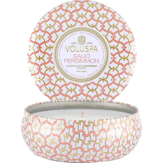 Voluspa Saijo Persimmon Maison Blanc 3-wick duftlys i dekorativ dåse