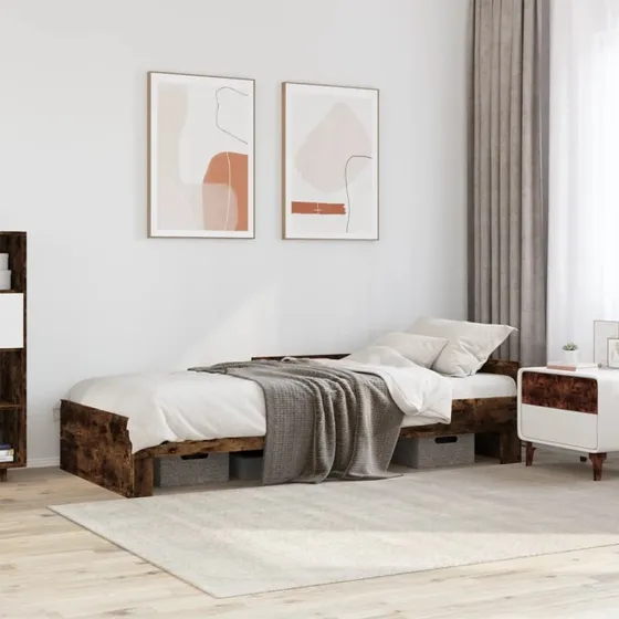 Sengeramme 75x190 cm i konstrueret træ, røget eg