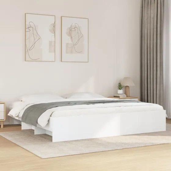 Sengestel 200x200 cm i konstrueret træ - hvid