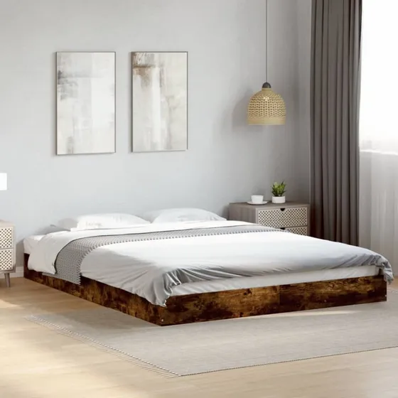 Sengeramme 160x200 cm i konstrueret træ – Røget eg