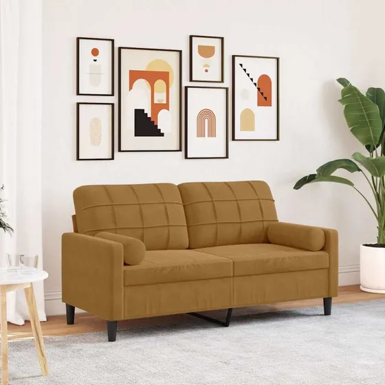 2-personers velour sofa 140 cm brun med pyntepuder
