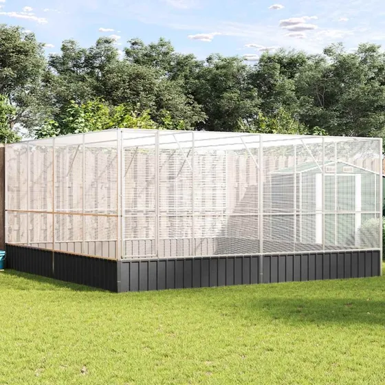 Voliere i galvaniseret stål 418x414x212 cm