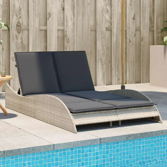 Liggestol i polyrattan med hynde 114x205x73 cm – lysegrå