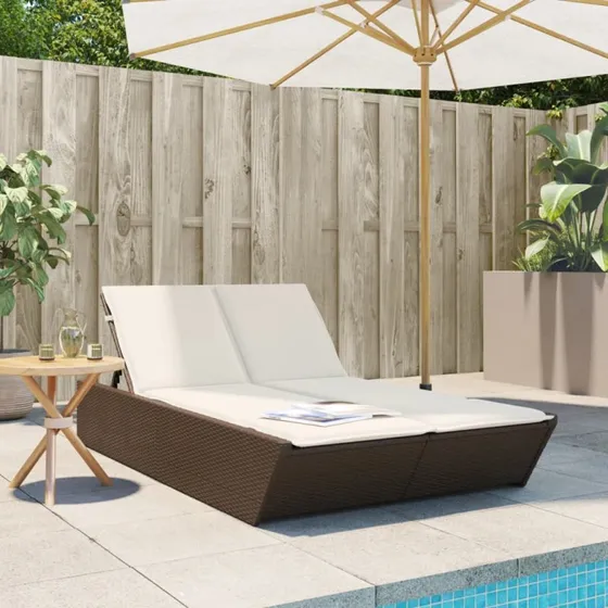 Solseng i polyrattan med hynder – brun