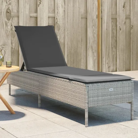 Liggestol med hynde i polyrattan – lysegrå