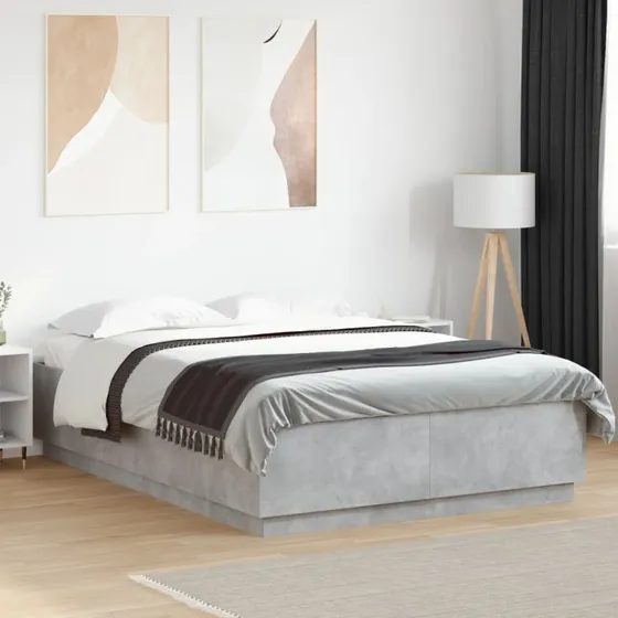 Sengestel 120x200 cm i konstrueret træ – betongrå