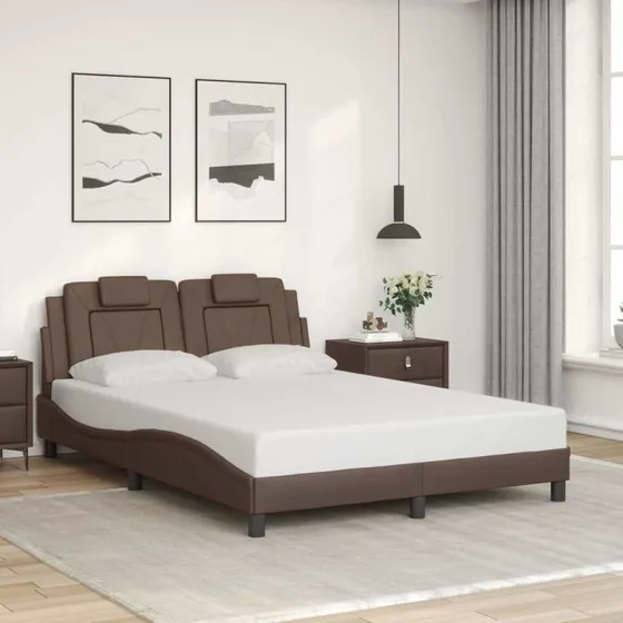 Sengeramme Viana 140x190 cm i brun kunstlæder