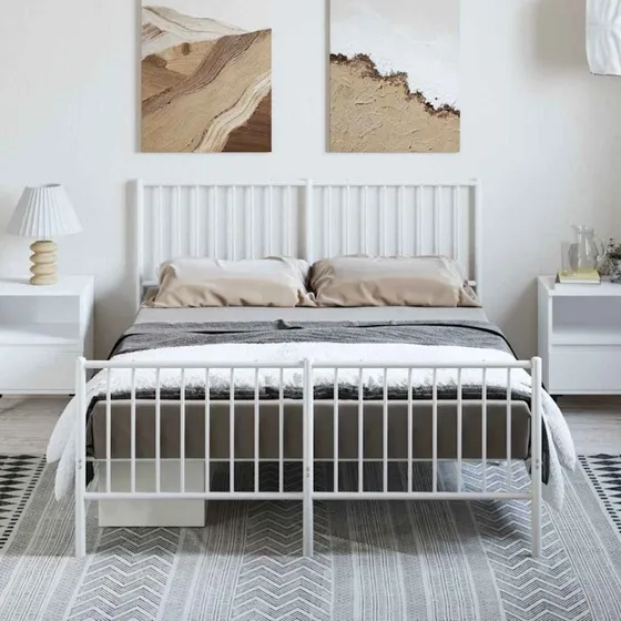Sengeramme i metal 135x190 cm med sengegavl hvid