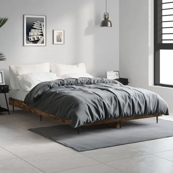 Sengeramme 120x190 cm i konstrueret træ – Røget eg