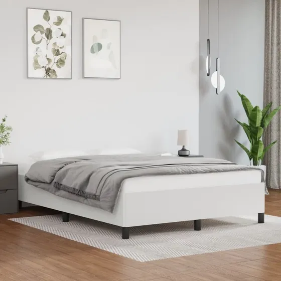 Sengeramme 140x190 cm i hvidt kunstlæder