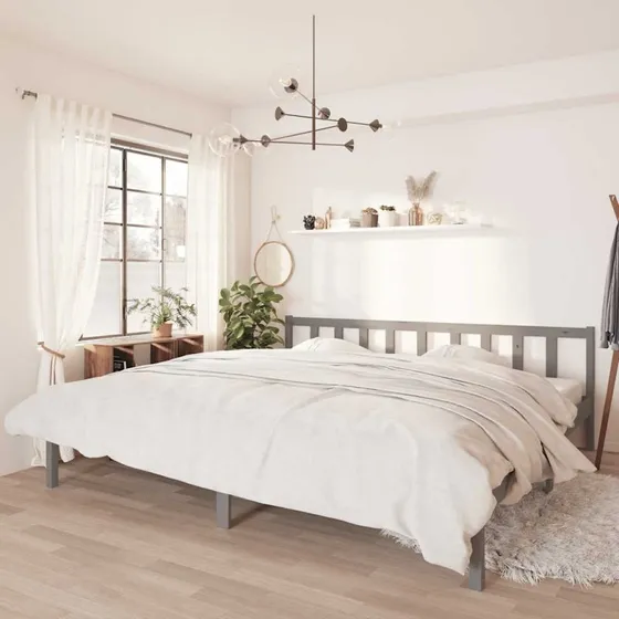 Sengestel 200x200 cm i massivt fyrretræ, grå