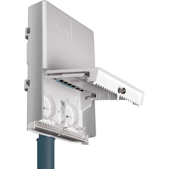 MikroTik netPower Lite 7R  8x Gigabit + 2x 10G SFP+