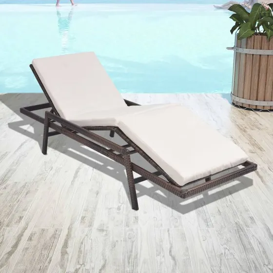 Liggestol i polyrattan med hynde – brun