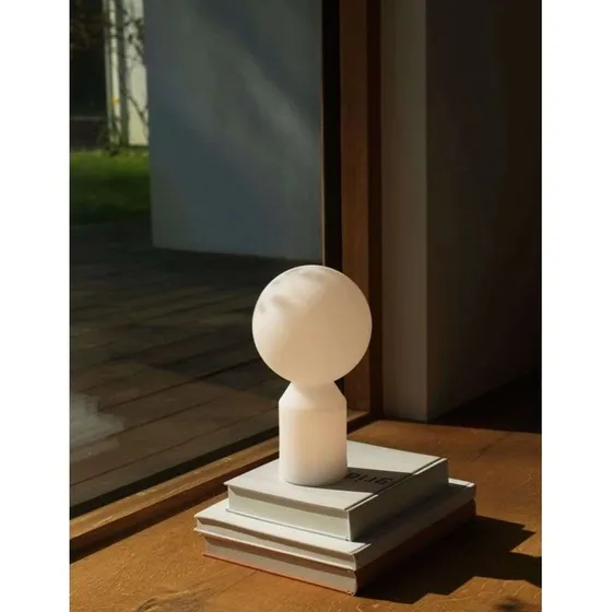 Normann Copenhagen Yo Portable bordlampe, hvid 27 cm