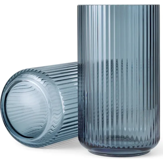 Lyngbyvasen 31 cm - Midnatsblå glas