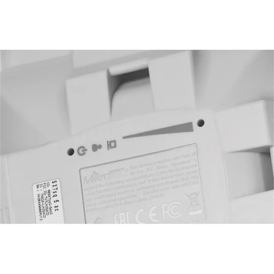 MikroTik SXTsq 5 ac 5 GHz PoE 16 dBi hvid