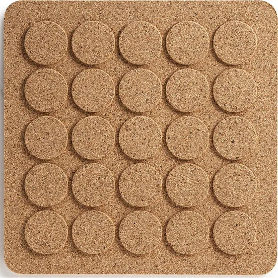 Born in Sweden Square Dots bordskner 20x20 cm naturkork