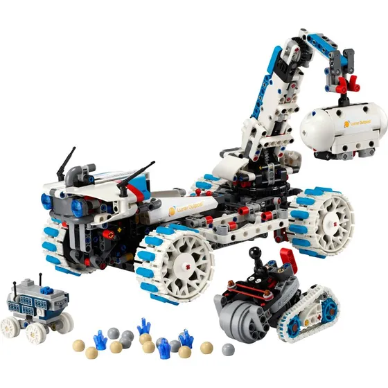 LEGO Technic Lunar Outpost mnerover (42211)