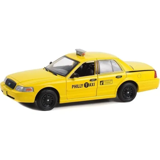 GreenLight 1:24 1999 Ford Crown Victoria Philly Taxi (Creed 2015)  Gul
