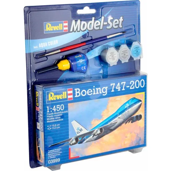 Revell Boeing 747-200, 1:450  byggest med lim og maling