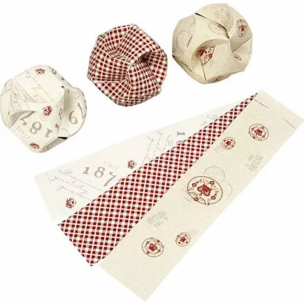 Vivi Gade Click Ornamenter Ø5 cm, 9 sæt (3,5x8,8 cm)